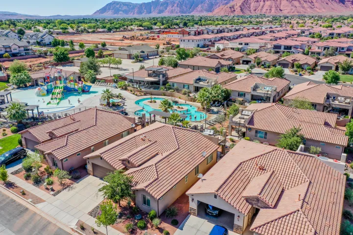 3837 W Lazy River Cir #110, Santa Clara, Utah 84765