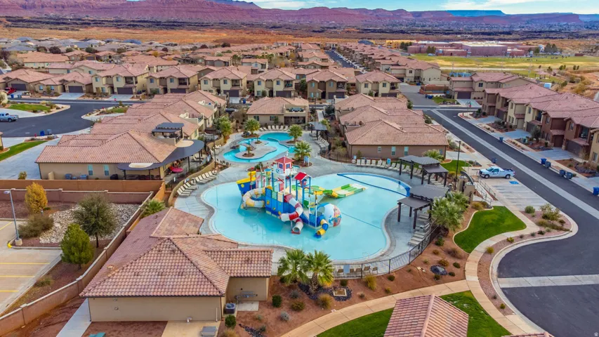 3837 W Lazy River Cir #110, Santa Clara, Utah 84765