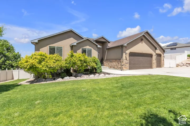 6 W Park Dr, Elk Ridge, Utah 84651