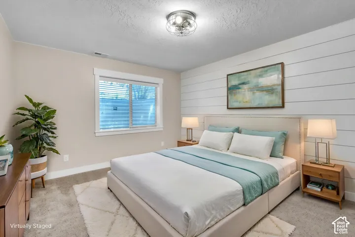 6 W Park Dr, Elk Ridge, Utah 84651
