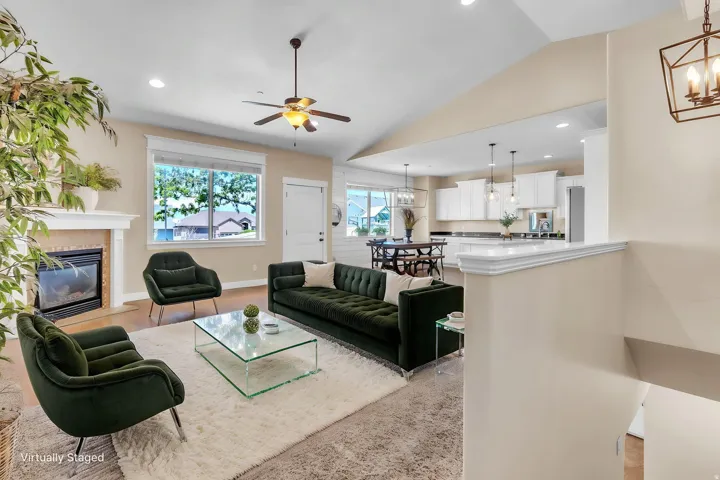 6 W Park Dr, Elk Ridge, Utah 84651