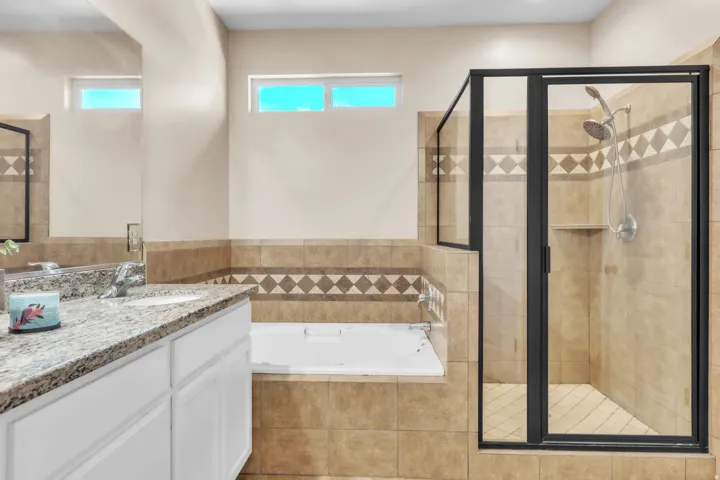 6 W Park Dr, Elk Ridge, Utah 84651