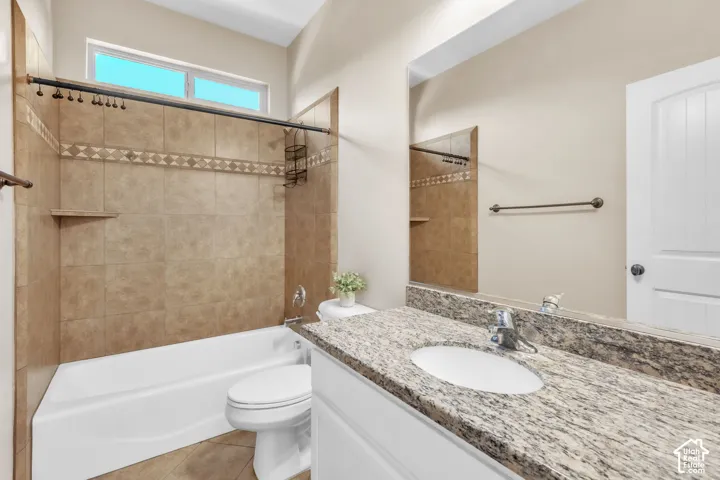 6 W Park Dr, Elk Ridge, Utah 84651
