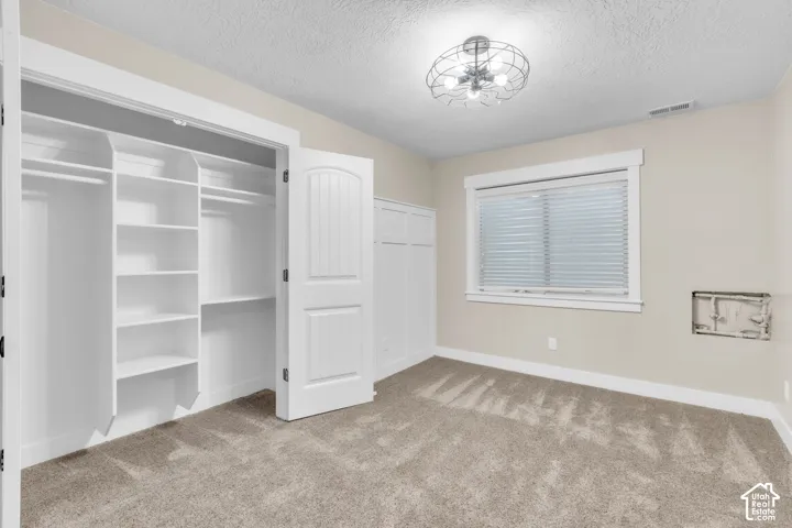 6 W Park Dr, Elk Ridge, Utah 84651