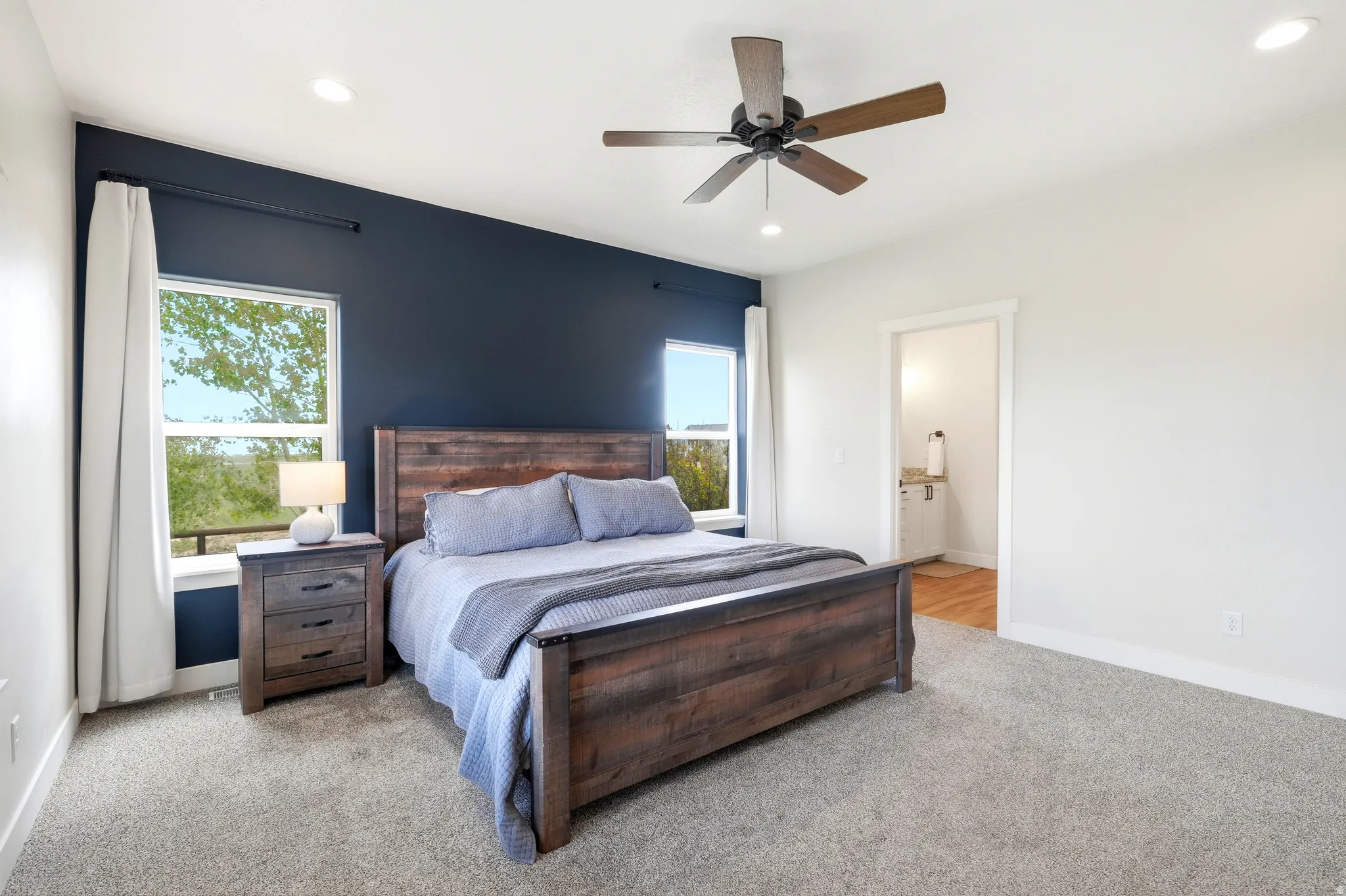 MAIN FLOOR MASTER BEDROOM!