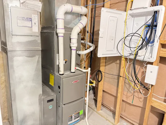 Forced air heating system with attached ductwork