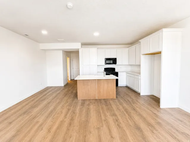 6873 W South Jordan Pkwy #335, South Jordan, Utah 84009