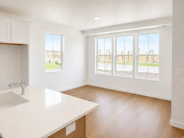 6873 W South Jordan Pkwy #335, South Jordan, Utah 84009