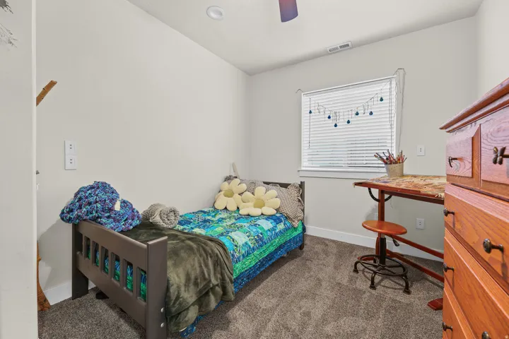 7816 Buckhorn Rd, Lake Point, Utah 84074
