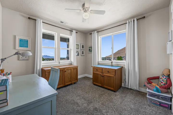 7816 Buckhorn Rd, Lake Point, Utah 84074