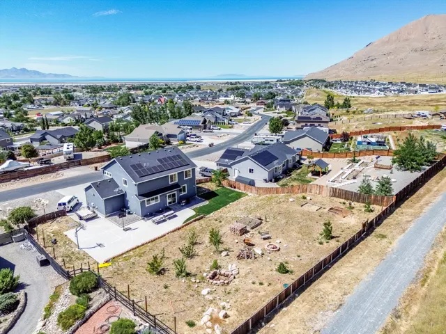 7816 Buckhorn Rd, Lake Point, Utah 84074