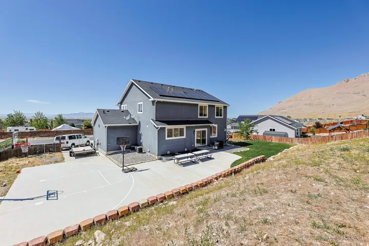 7816 Buckhorn Rd, Lake Point, Utah 84074