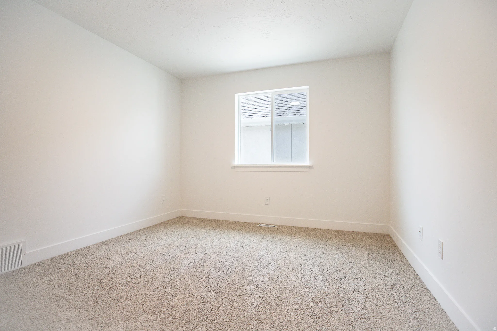 Bedroom #3 with large cloest.