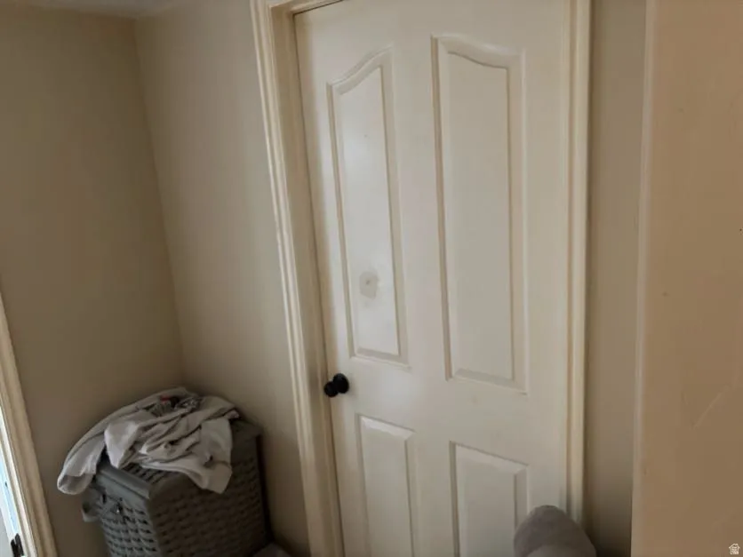 5th Bedroom - sleeping teenager, so could not get a picture of the room. There is a window and a closet.