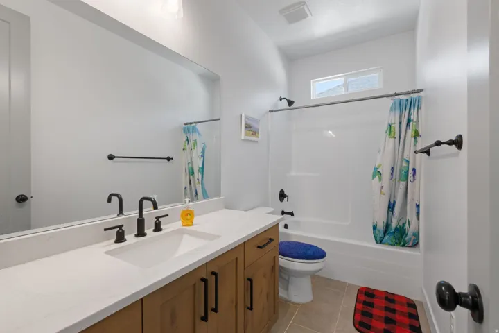 10938 S Glamis Dune Dr, South Jordan, Utah 84009