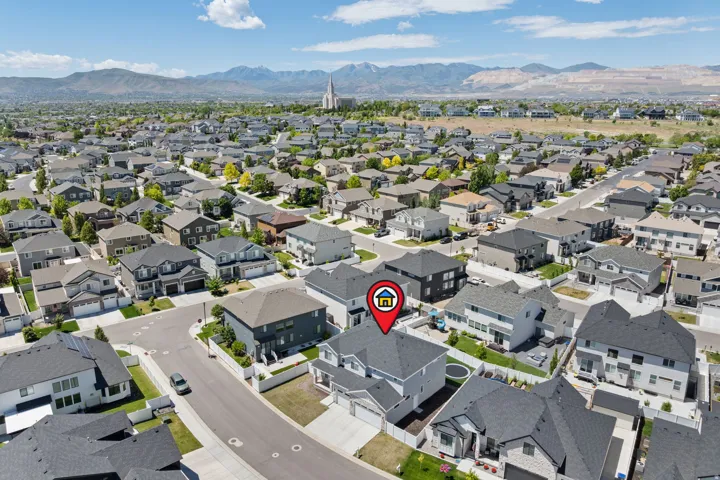 10938 S Glamis Dune Dr, South Jordan, Utah 84009