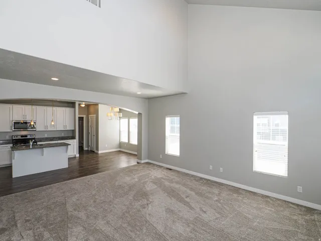 702 E 380 N, Vineyard, Utah 84058