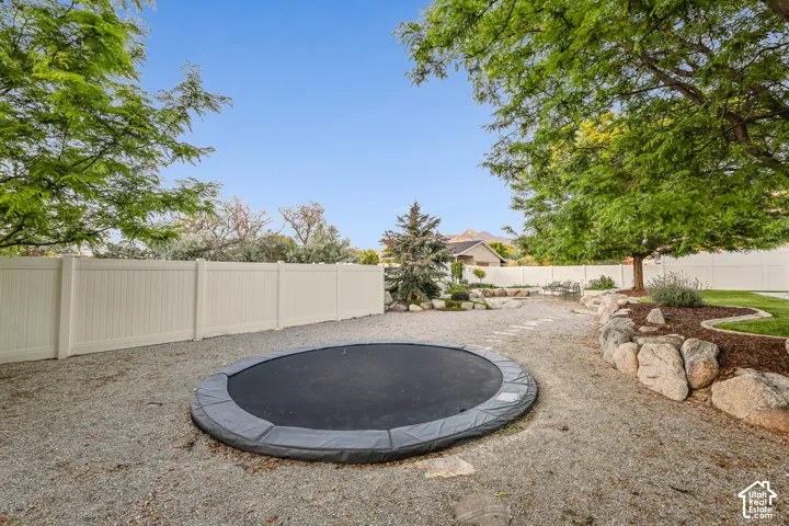 469 E 12000 S, Draper, Utah 84020