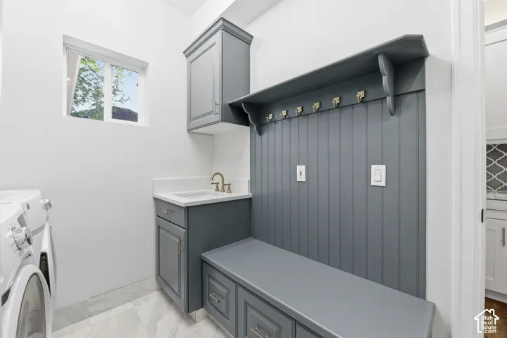 469 E 12000 S, Draper, Utah 84020