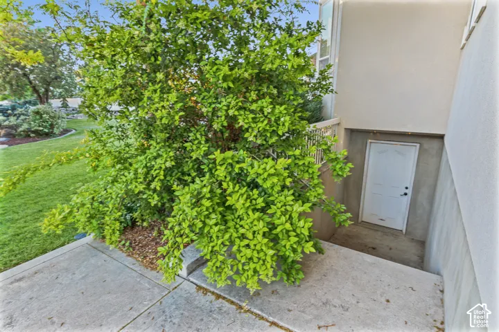 469 E 12000 S, Draper, Utah 84020