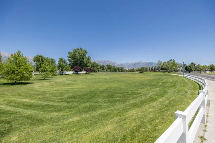 1878 W Springwater Ln, Vineyard, Utah 84059
