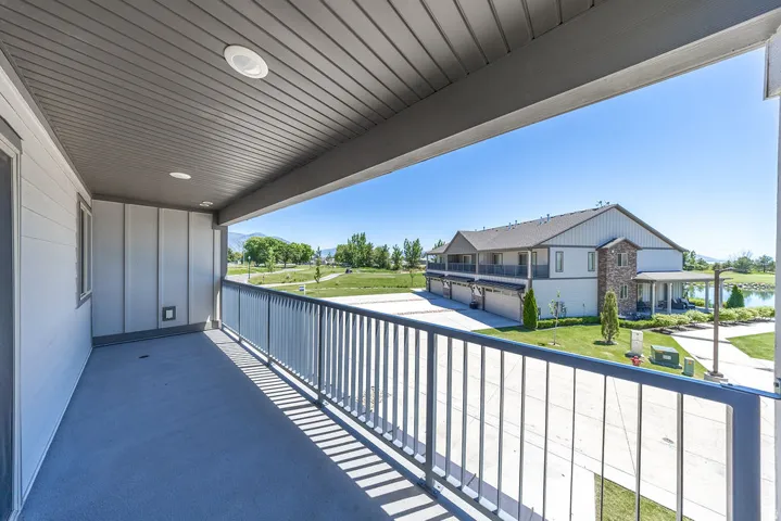 1878 W Springwater Ln, Vineyard, Utah 84059