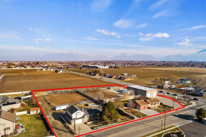 2016 W 2300 N, Clinton, Utah 84015