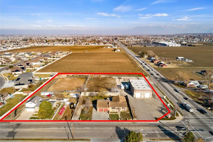 2016 W 2300 N, Clinton, Utah 84015