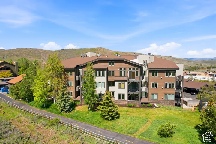 6749 N 2200 W #b 102, Park City, Utah 84098