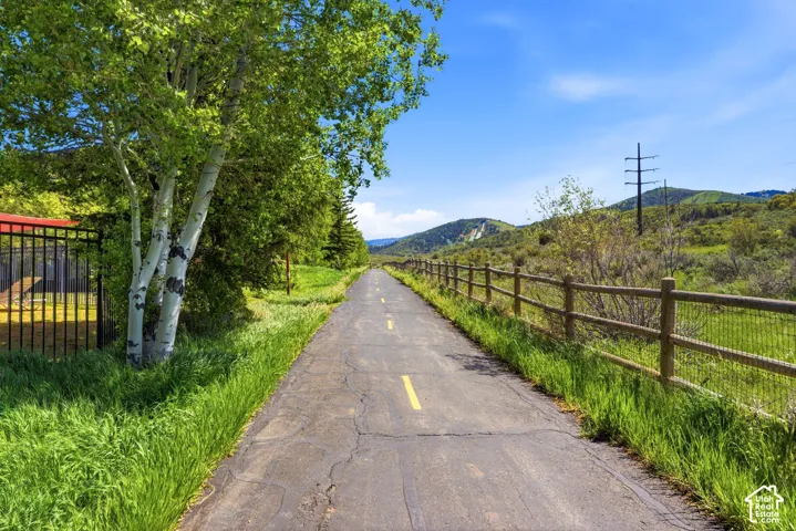 6749 N 2200 W #b 102, Park City, Utah 84098
