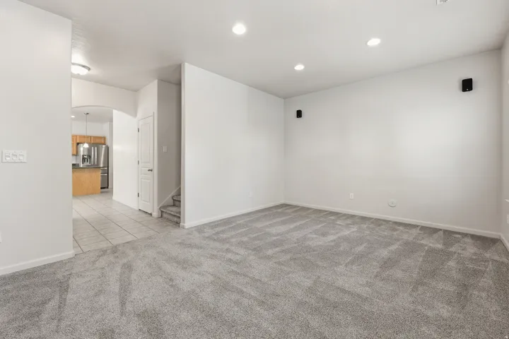 1412 W Stone Meadow Dr Dr, West Jordan, Utah 84088