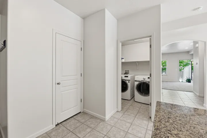 1412 W Stone Meadow Dr Dr, West Jordan, Utah 84088