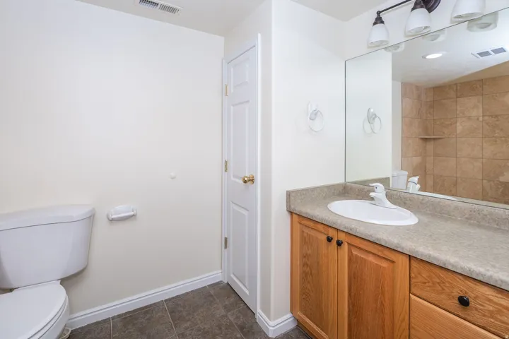 936 S Davis Creek Ln, Farmington, Utah 84025