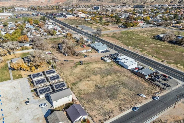 Expansive undeveloped land parcel