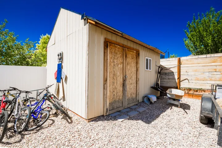 Shed Includeed