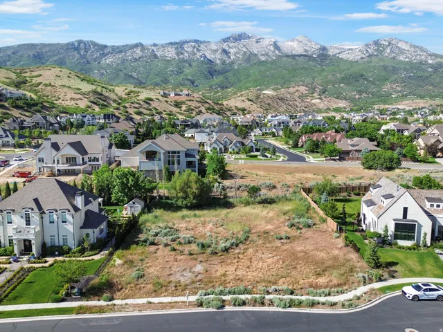 Expansive undeveloped lot presenting a build-ready opportunity