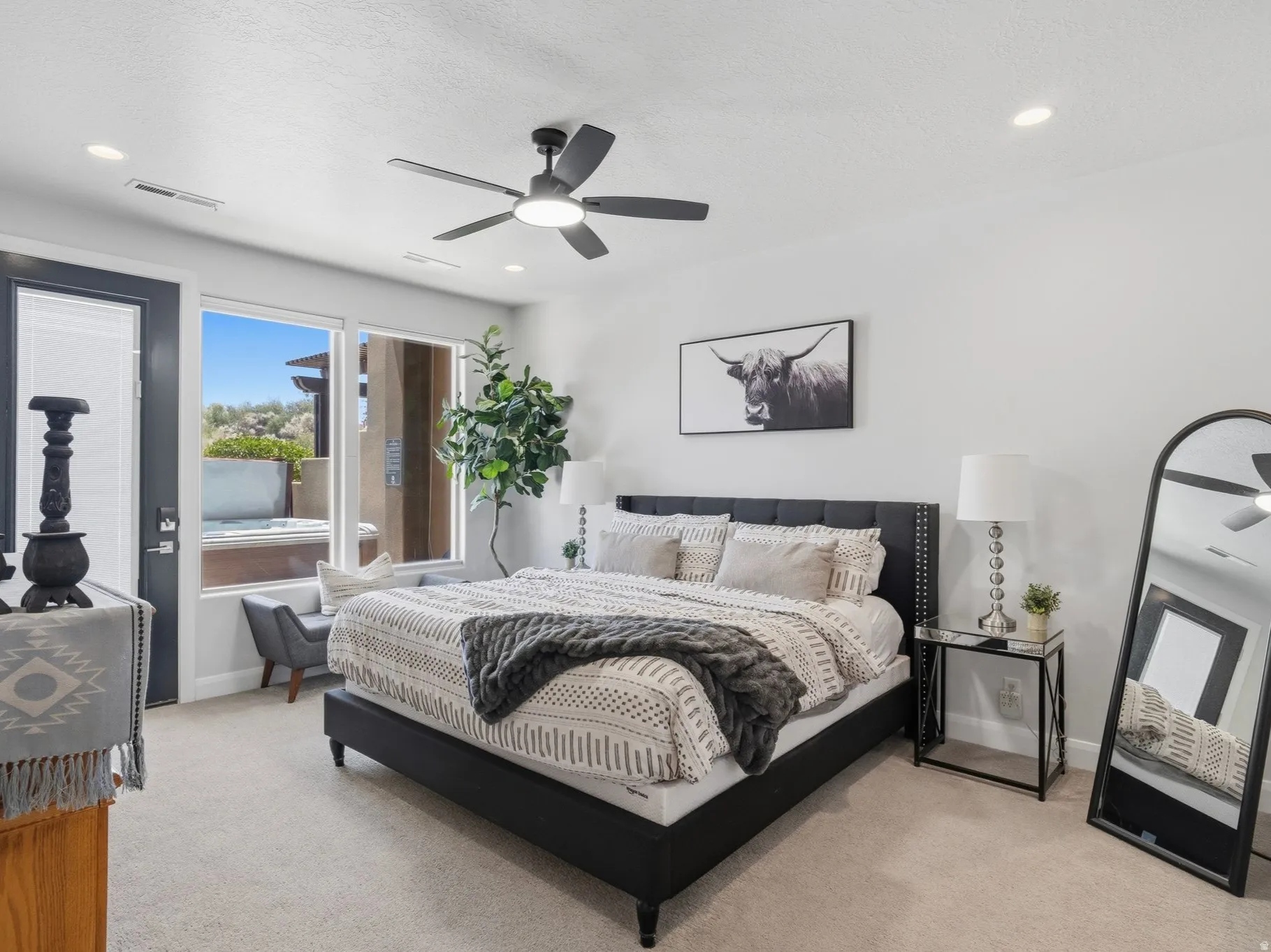 Primary suite