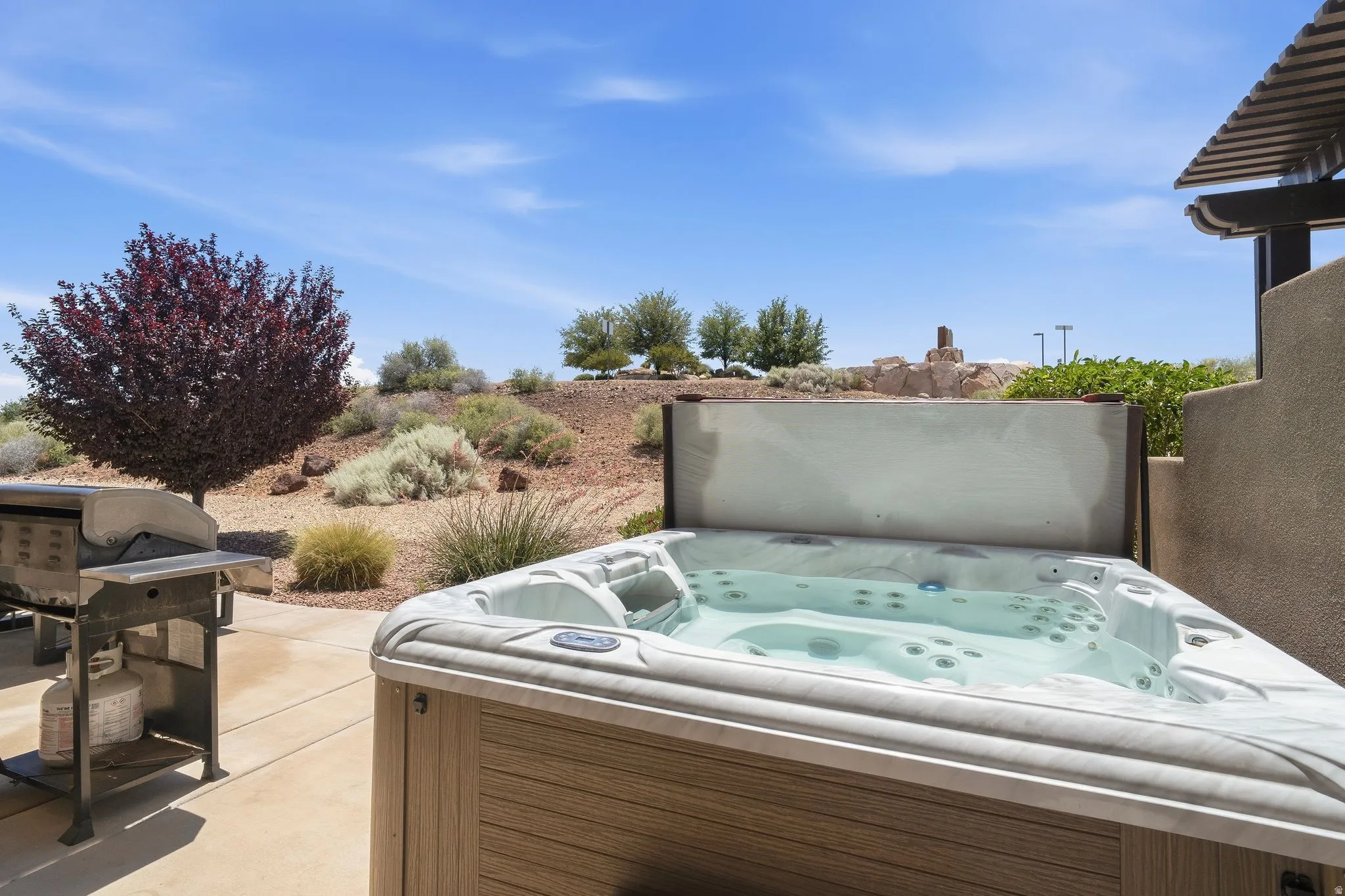 Private hot tub