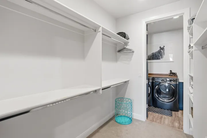 Walk-in closet