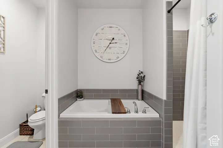 Soaker tub