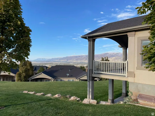 209 Edgewood Cir, North Salt Lake, Utah 84054