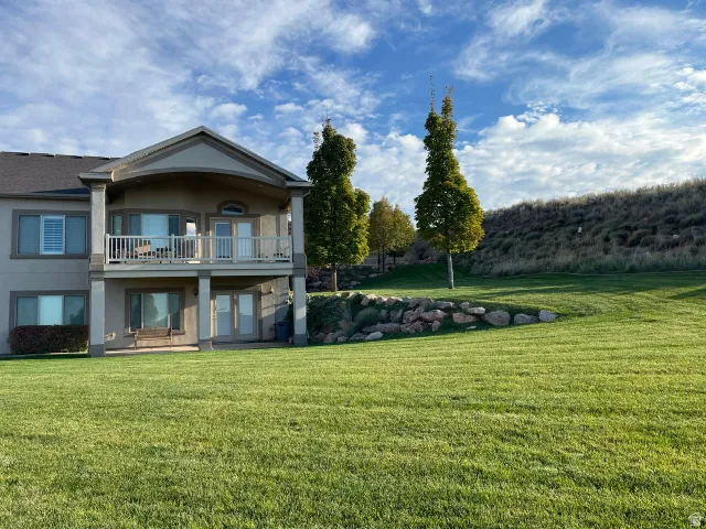 209 Edgewood Cir, North Salt Lake, Utah 84054