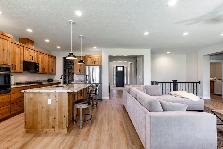 85 W 1200 N, Mapleton, Utah 84664