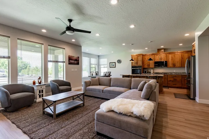 85 W 1200 N, Mapleton, Utah 84664