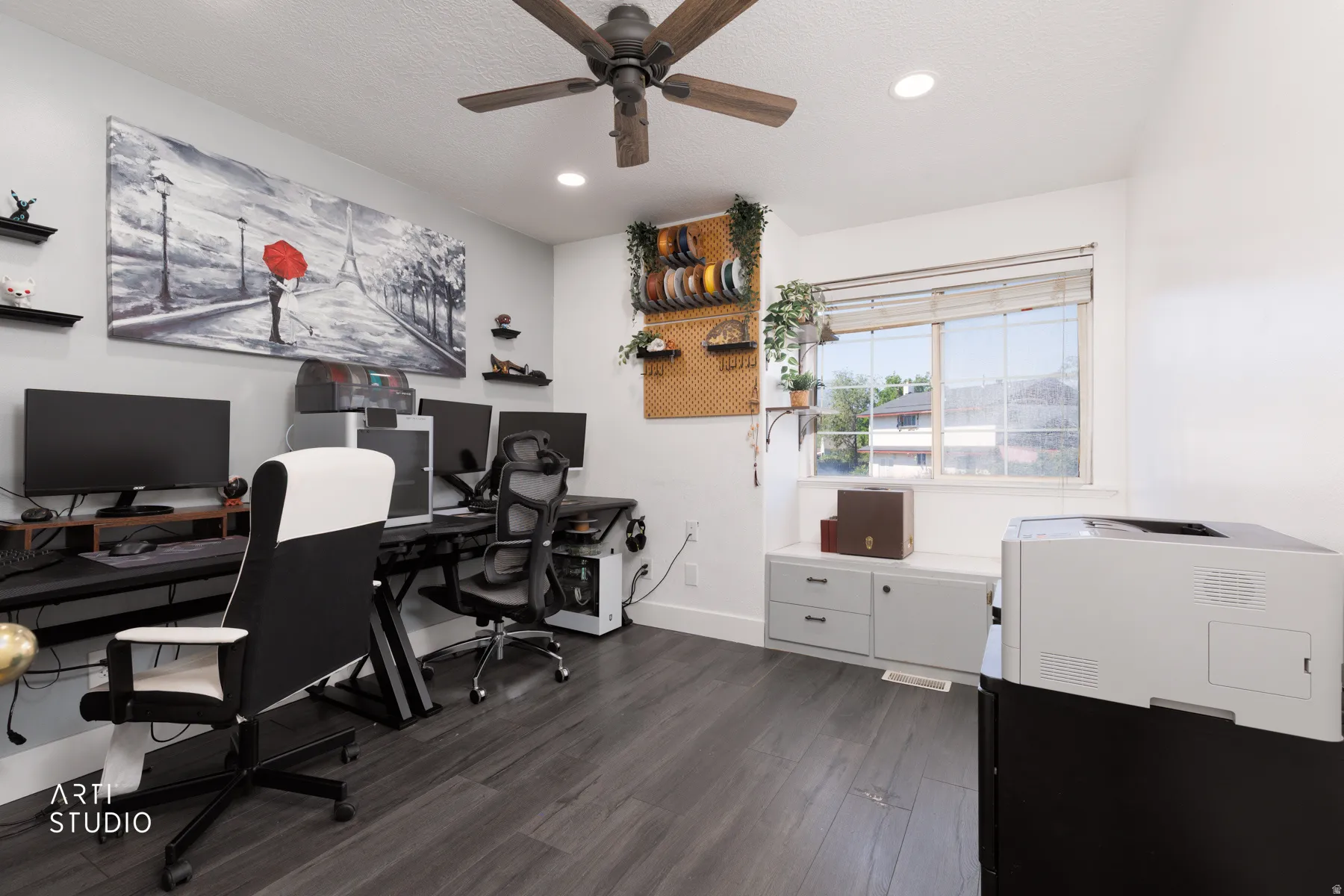 Bedroom, being uses as and office, featuring wood-finish flooring, recessed lighting, and a ceiling fan