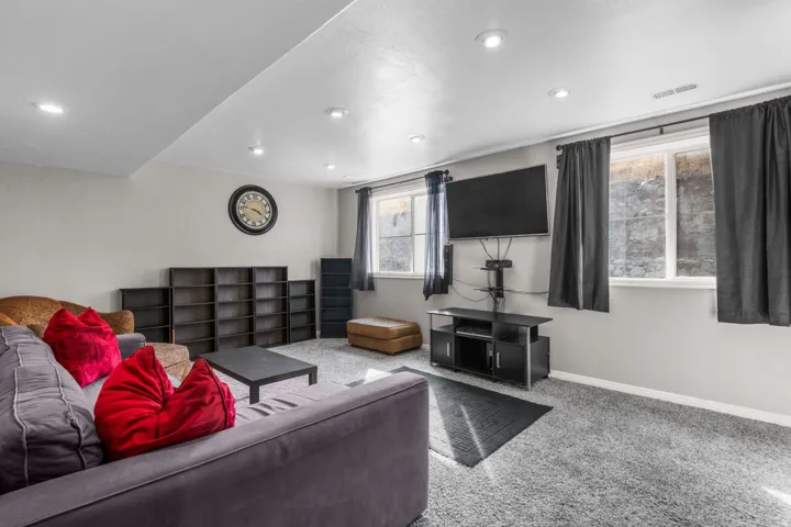 10965 N Wallace Ln, Tremonton, Utah 84337