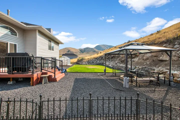 10965 N Wallace Ln, Tremonton, Utah 84337