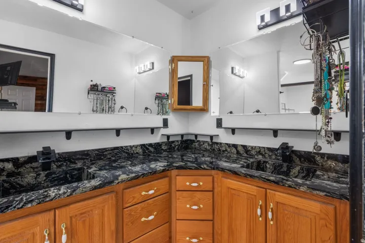 10965 N Wallace Ln, Tremonton, Utah 84337