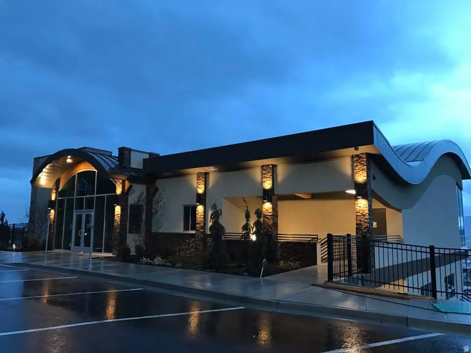 Community Clubhouse, Fitness facility, pool and HOA Center