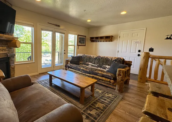 3562 N Fox Run #407, Eden, Utah 84310